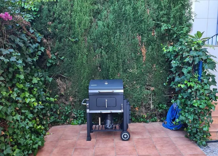 Jardin, Piscina Y Playa Апартаменти Денія